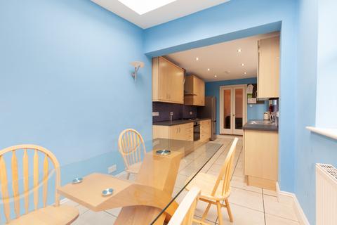 4 bedroom end of terrace house for sale, Argyle Street, Iffley Fields, Oxford, OX4