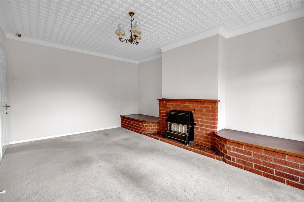 Living Room (2)
