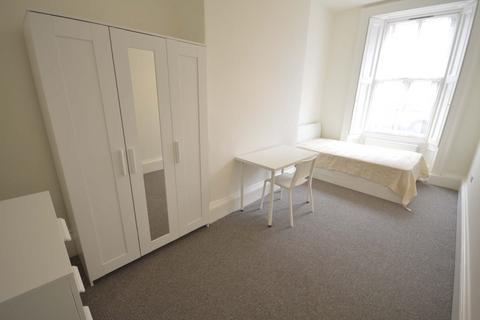 6 bedroom flat share to rent - 0810L – Bernard Terrace, Edinburgh, EH8 9NU