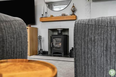 8 Hampden Close, Chalgrove, Oxford, OX44 7SB