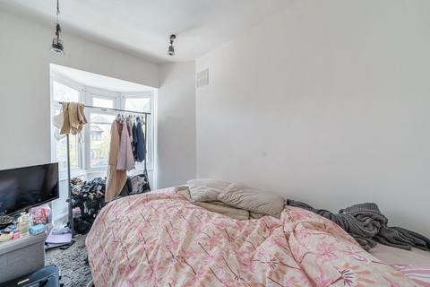 49 Rafford Way, Bromley, BR1 3EN