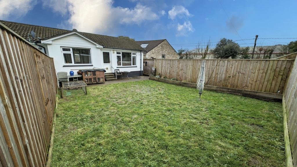 2 Bedroom Bungalow for Sale