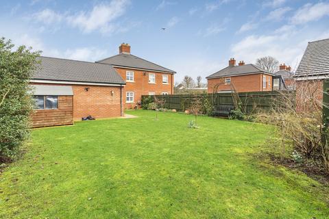 4 bedroom semi-detached house for sale, Heritage Close, Wallingford, OX10