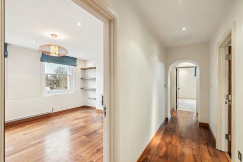 2 bedroom apartment for sale, Monmouth Road, W2