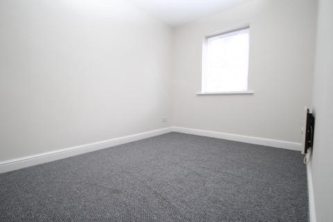 2 bedroom flat for sale, Peacock Court, Yeadon, Leeds, West Yorkshire, UK, LS19