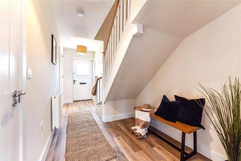 3 bedroom semi-detached house for sale - Hamblewood, Heath House Lane, Hedge End, Southampton, SO30