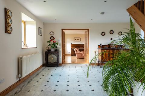 5 bedroom barn conversion for sale - Bomere Heath, Shrewsbury, Shropshire, SY4