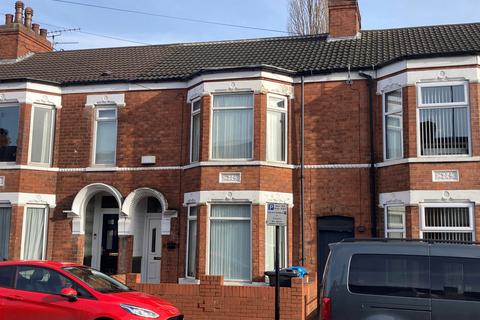 3 bedroom terraced house for sale - Chanterlands Avenue, Hull, East Yorkshire, HU5