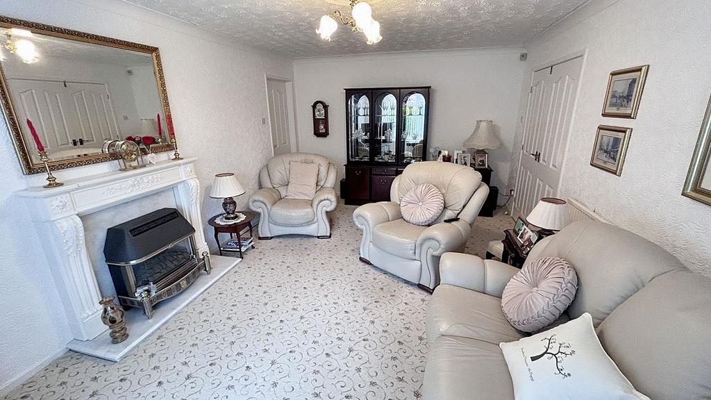 Lounge Additional (2)