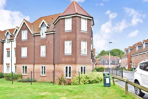 2 bedroom ground floor flat for sale, Orchard Close, Burgess Hill, West Sussex