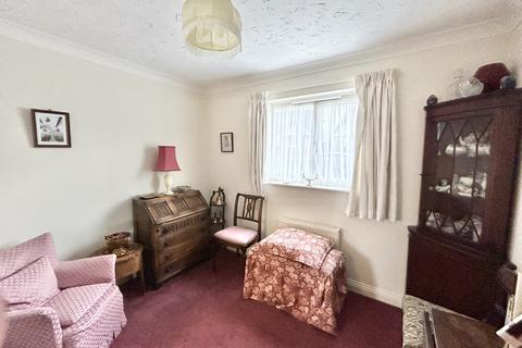27 Admirals Close, Watchet, TA23 0QD