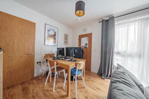 1 bedroom flat for sale, Havelock Road, ., Southall, London, UB2 4GG