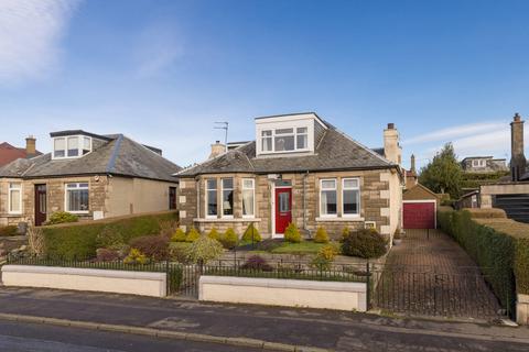 40 Craigs Road, Edinburgh, EH12 8EN