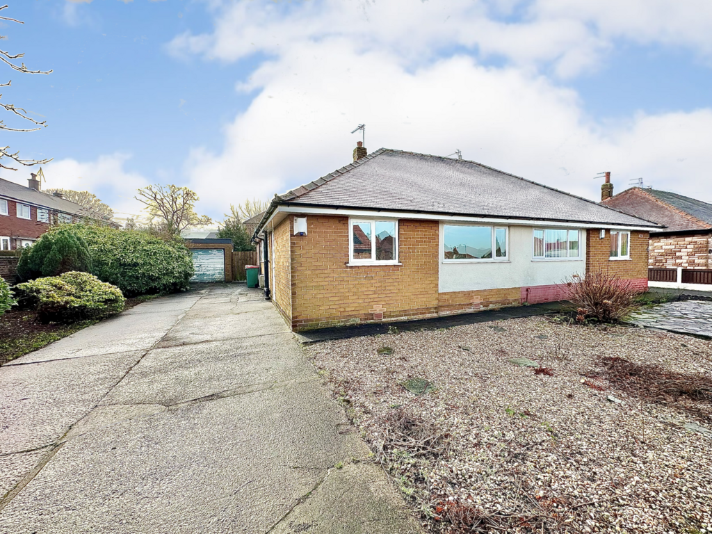 Moorland Crescent, Preston PR2 2 bed bungalow for sale £180,000