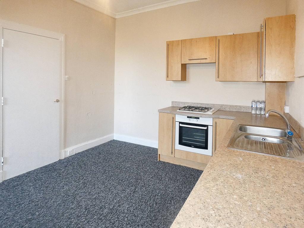 Argyle Road, Saltcoats KA21 4 bed flat for sale £124,500