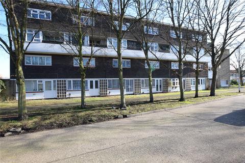 2 bedroom maisonette for sale, Langleys, Kingswood, Basildon, Essex, SS16