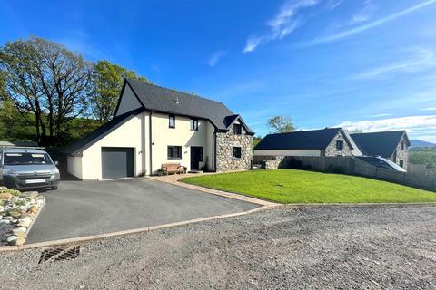 3 bedroom detached house for sale, 7 Y Wern, Rhydymain, Dolgellau LL40 2AJ