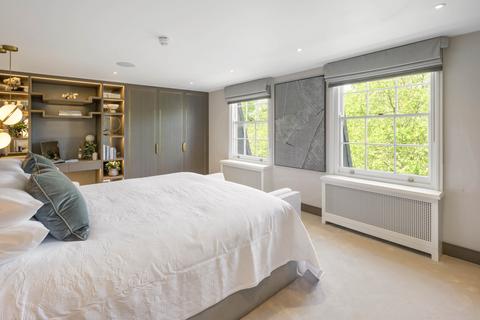 3 bedroom flat for sale - Eaton Square, Belgravia