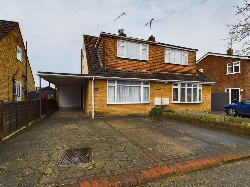 Seamore Avenue, Essex, SS7 2 bed semidetached house for sale £330,000