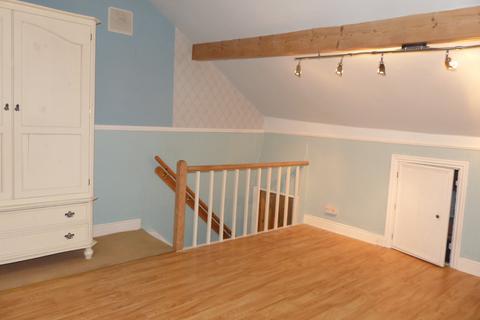 3 Ashgrove, Steeton, Keighley, BD20 6RR