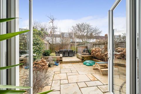 61 Stratford Road, Thornton Heath, CR7 7QL