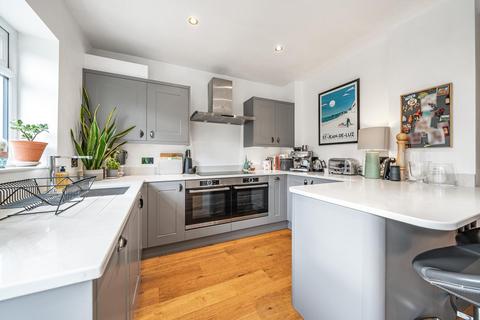 61 Stratford Road, Thornton Heath, CR7 7QL