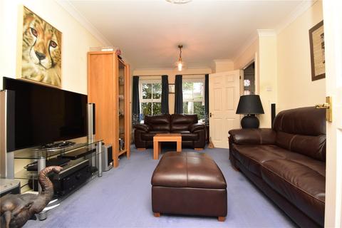 16 The Green, Dartford, DA2 6JR