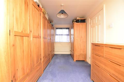 16 The Green, Dartford, DA2 6JR