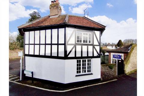 2 bedroom cottage for sale, Piccotts End Lane, Piccotts End
