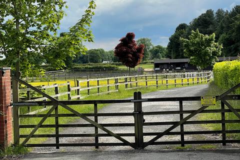 undefined, Twemlow Lane, Cranage