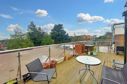 3 bedroom penthouse for sale, East Cliff