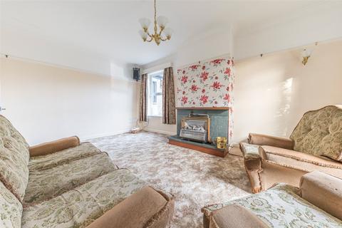 4 bedroom detached house for sale, Heversham, Milnthorpe LA7