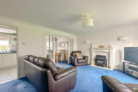 4 bedroom detached house for sale, Layton Crescent, Huntingdon PE28