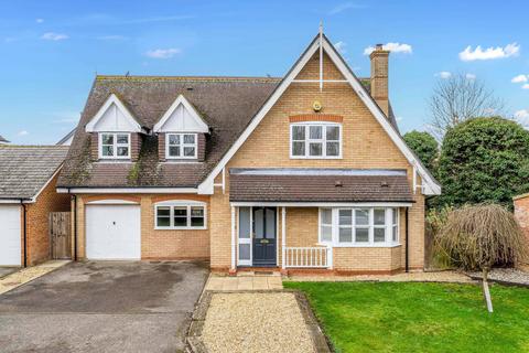 4 bedroom detached house for sale, Centenary Way, Huntingdon PE28