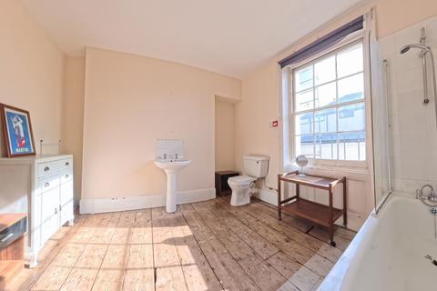 6 bedroom terraced house to rent, Bloomsbury Place, Brighton BN2