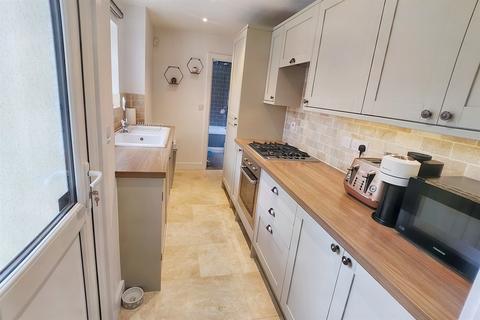 2 bedroom end of terrace house for sale - Blandford