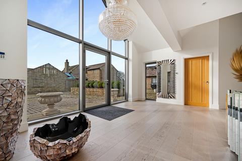 3 bedroom barn conversion for sale - Meadow View, Horwich, Bolton, Greater Manchester, BL6 6GG
