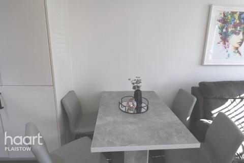 202 Chargeable Lane, London, E13 8DW