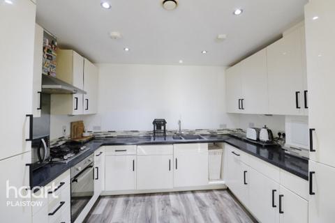 202 Chargeable Lane, London, E13 8DW