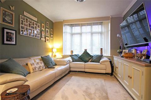 2 Okus Grove, Swindon, SN2 7QA