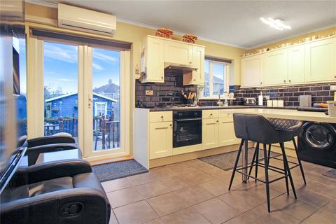 2 Okus Grove, Swindon, SN2 7QA