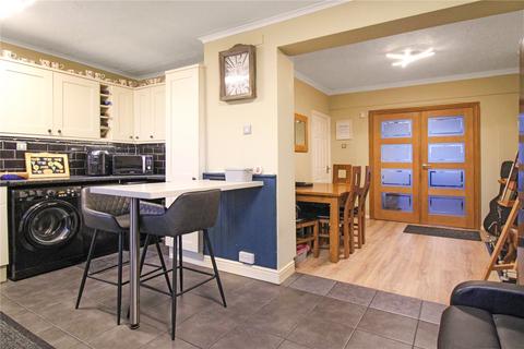 2 Okus Grove, Swindon, SN2 7QA