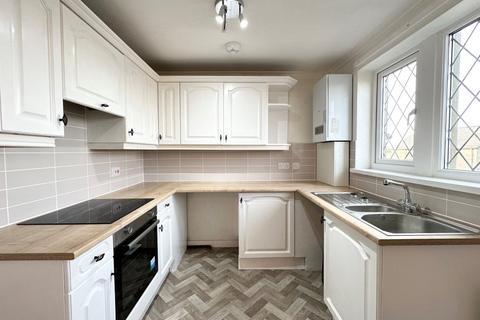 1 bedroom flat to rent, Bayfield Close, Hade Edge, Holmfirth, West Yorkshire, HD9