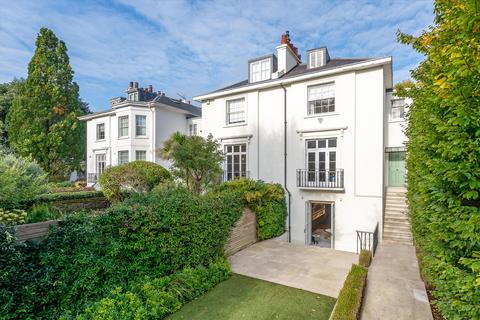 4 bedroom semi-detached house for sale, Wellington Place, St Johns Wood, London, NW8