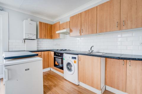 1 bedroom flat for sale, Kings Road, Kingston Upon Thames, KT2