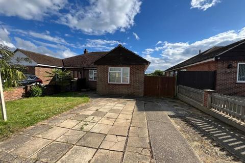 3 bedroom semi-detached bungalow for sale, Chesham,  Buckinghamshire,  HP5