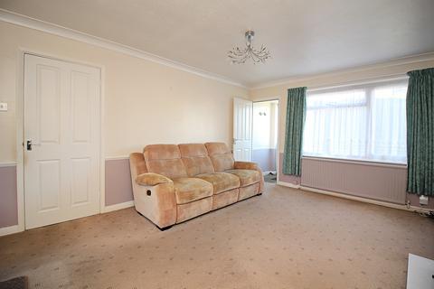 2 bedroom ground floor maisonette for sale, Wessex Drive, Leicester, LE3