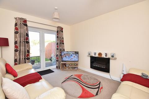 8 Collingham Close, Templecombe, BA8 0LR