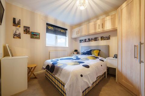 4 bedroom detached house for sale - Zinnia Close, Wokingham, Berkshire