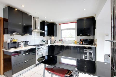 Rosecroft Ash Road, Hartley, Longfield, DA3 7EL
